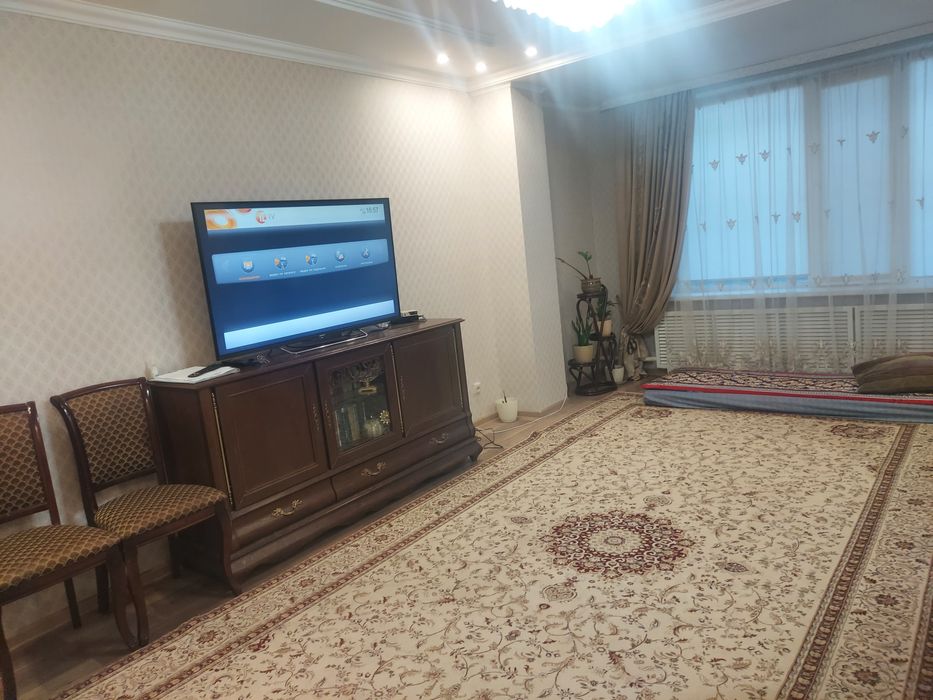 Продаеться дом с бизнесом в Астане