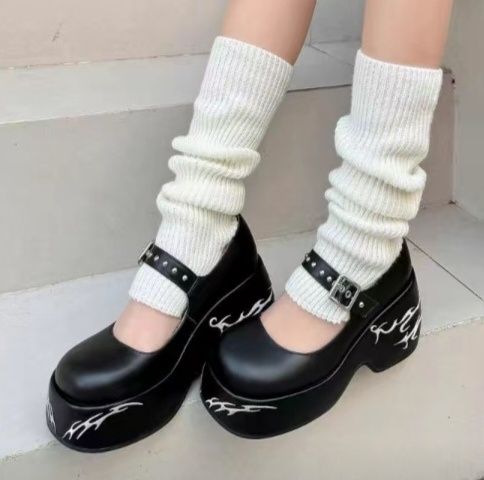 туфли черные Мэри Джейн, с узорами