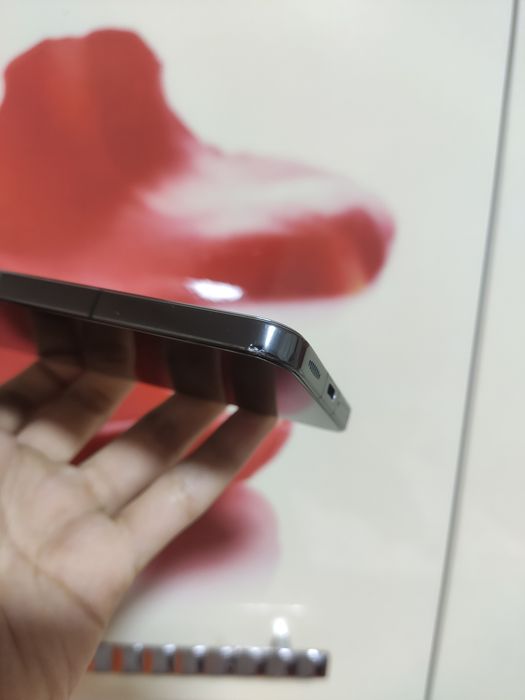 Продам Xiaomi 13