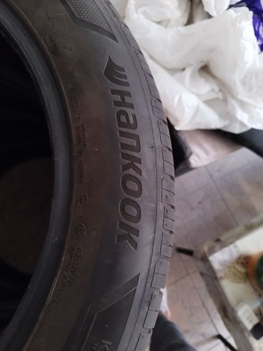 Гуми ,,HANKOOK" 225 55 19