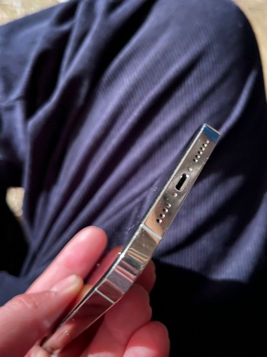 Айфон 12 про макс сатылады