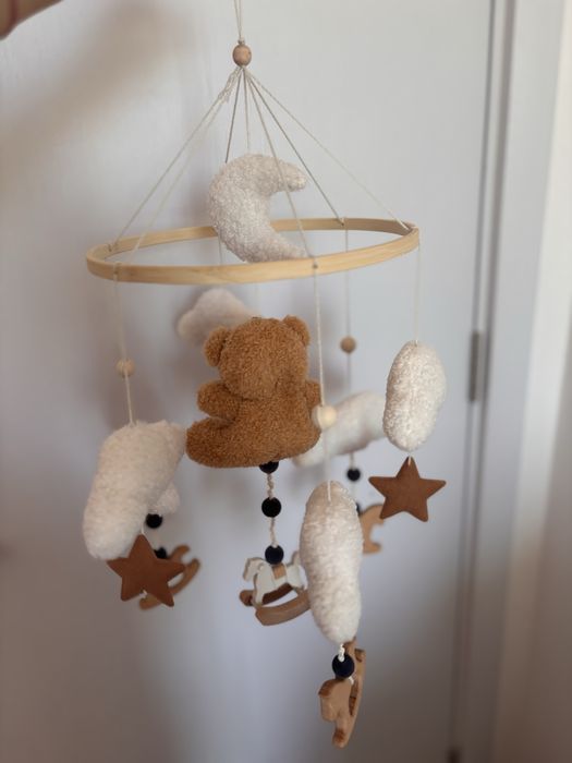 Бебешка въртележка за кошара