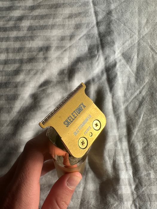 Trimmer babyliss fx skeleton gold