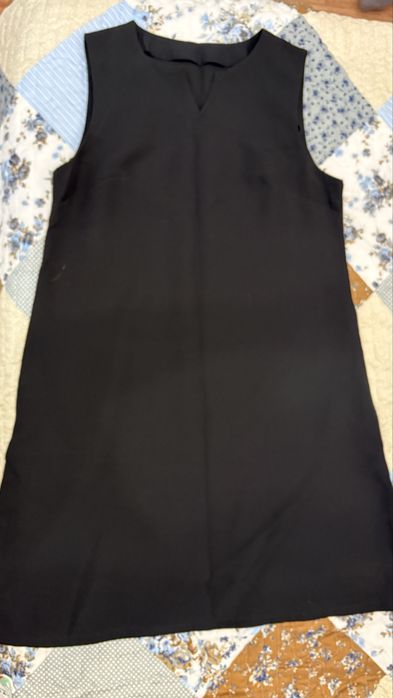 Пакет платьев 46 размера