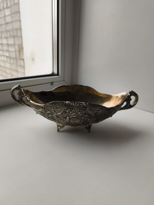 Винтажная конфетница