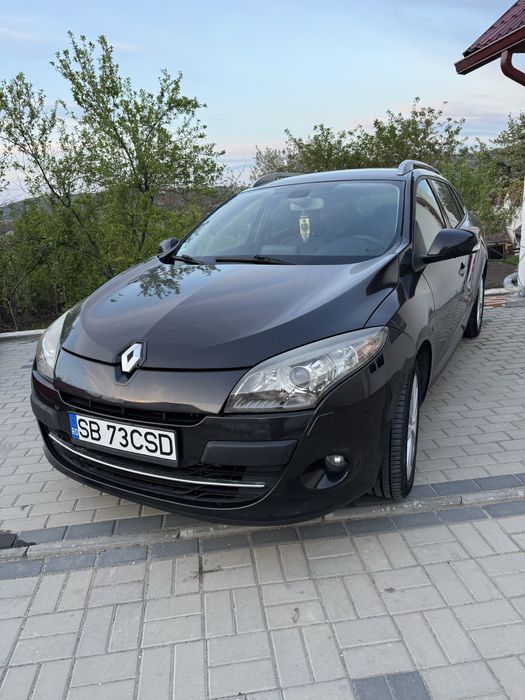 Renault Megane III 2.0 dci 160 cp