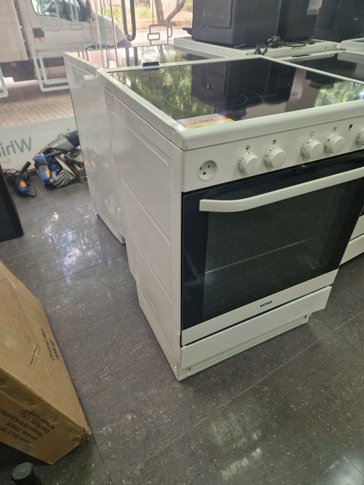 Печка с Керамичен плот Voss