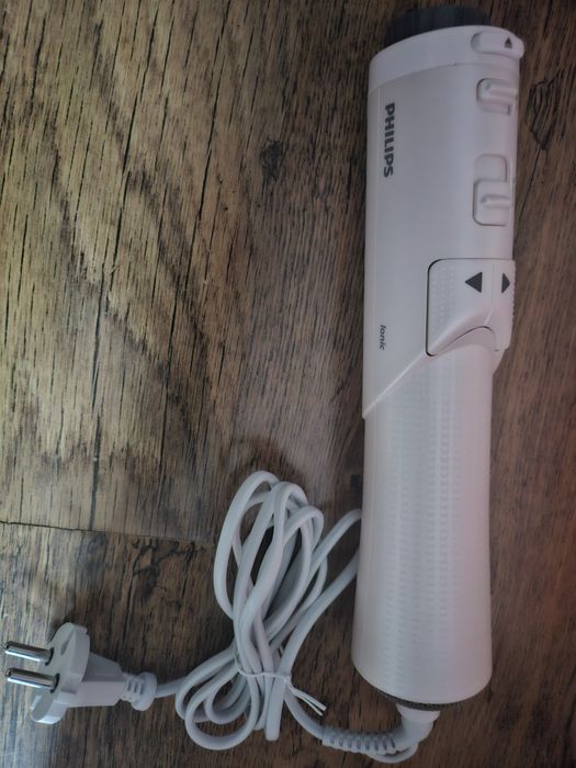 Въртяща четка за каса Филипс.