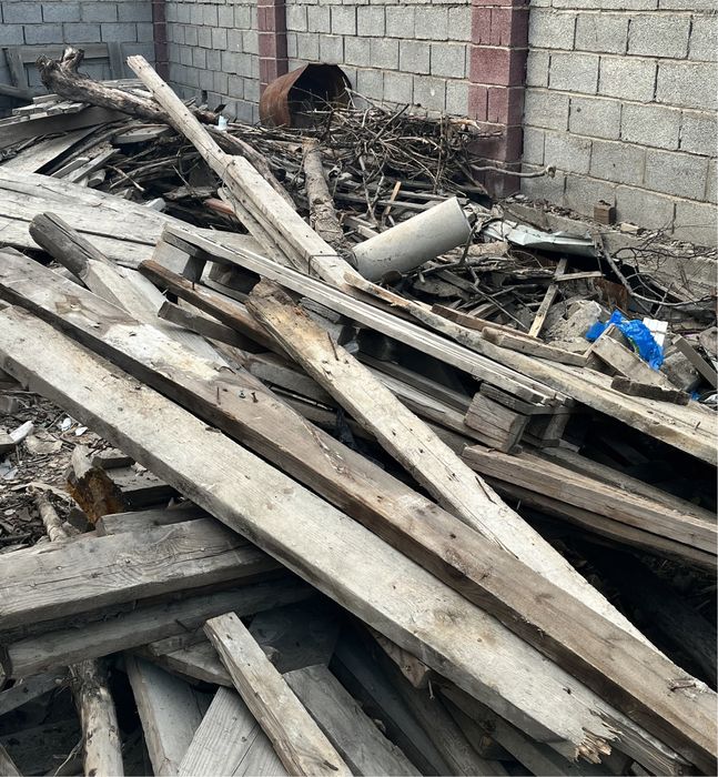 Продам дрова (деревянные обрезки, доски)