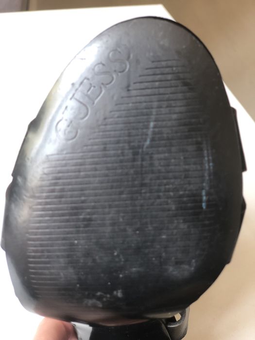 Лени боти Guess -37 размер