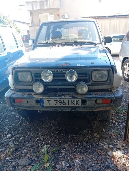 Daihatsu Feroza