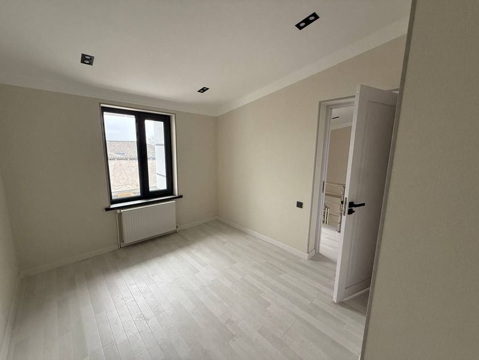 Коттеджла сотилади 1,5 сотка 5 хона ШОШИЛИНЧ