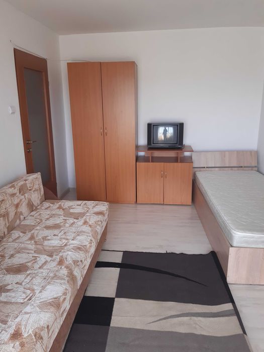 Vand sau inchiriez garsoniera in Bals