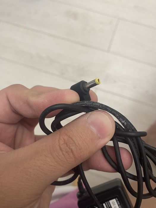 Продам зарядку от Sony psp