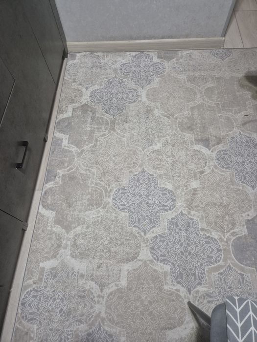 Срочно продаётся Ковры  ! 2 шт