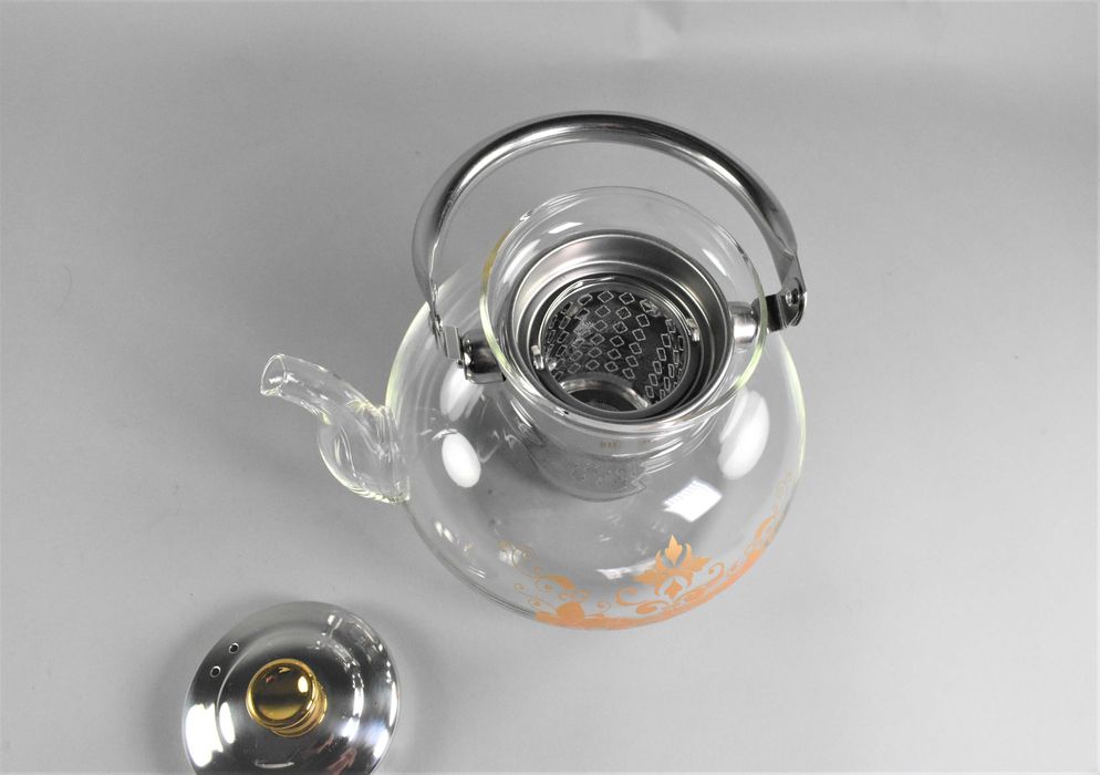 Стъклен чайник за чай