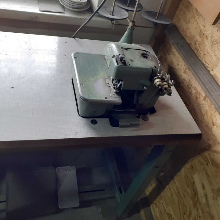 Продается оверлок 51 класс, СССР