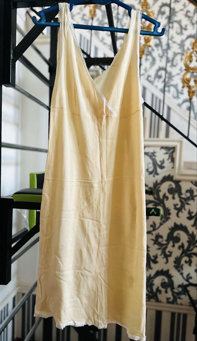 платья Все за 20 000 сум