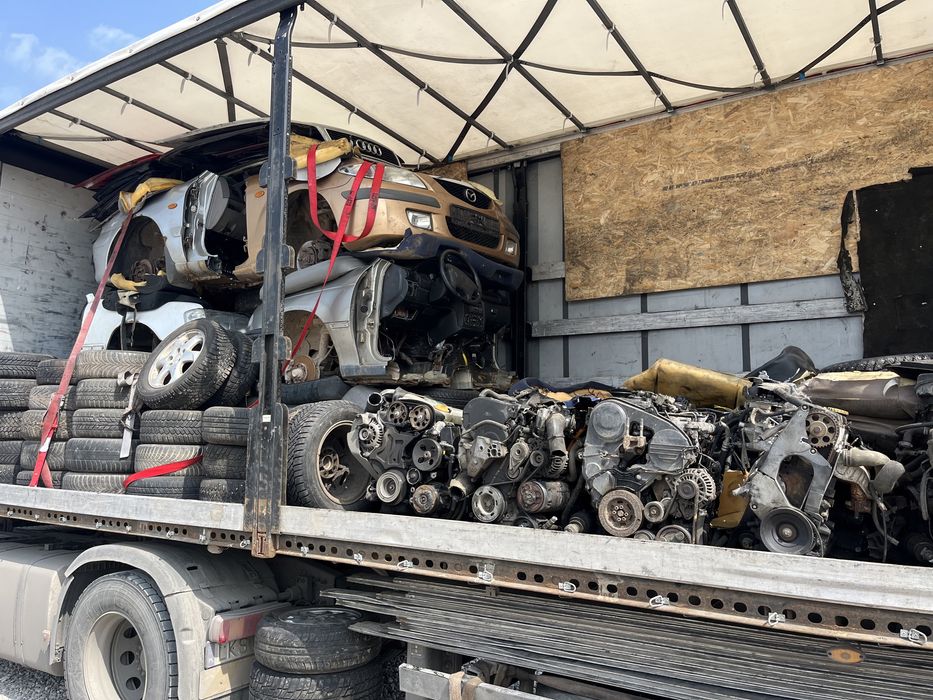 Двигател Каропка Механика Ларгус Рено мотор к4м к7м Бензин Дастер F4R