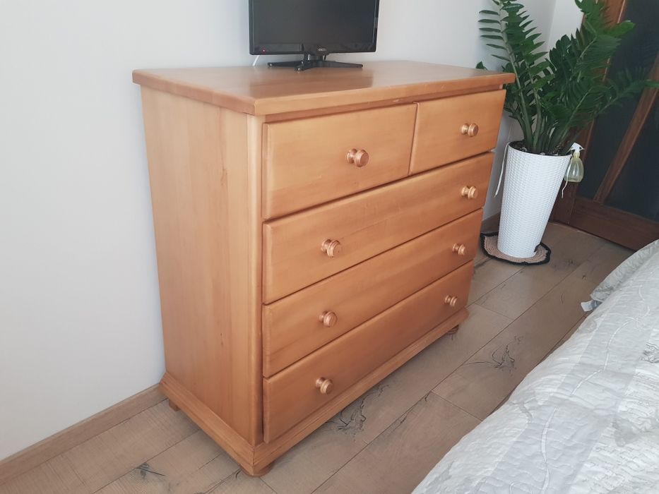 Dulap + comoda din lemn masiv