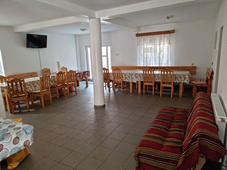 Vila 9 camere, Valea Lotrului, Sat Salistea - Bradisor, Comuna Malaia