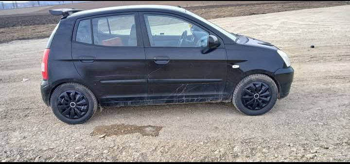 Vând KIA Picanto