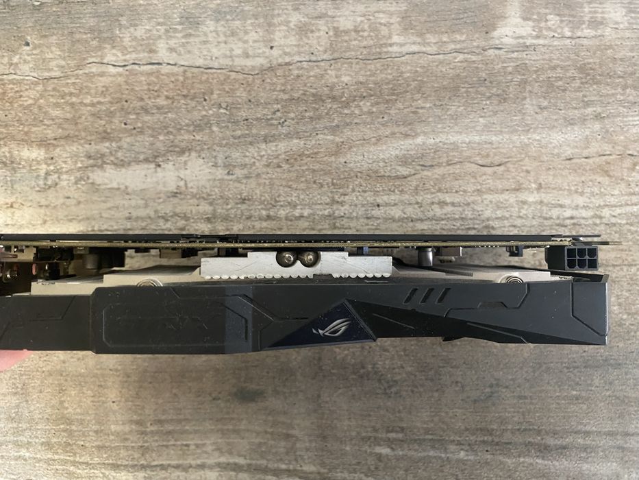 Asus rog strix GeForce RTX 1050 OC 2GB GDDR5