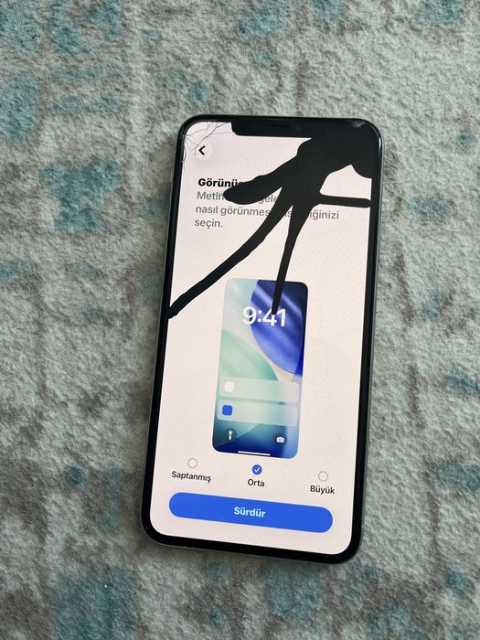 Лот телефони за части