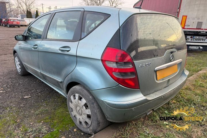 Aripa fata dreapta Culoare Quellblau 958 Mercedes-Benz A-Class W169 [