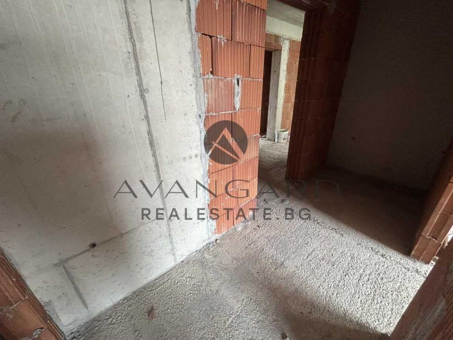 Продава се Двустаен апартамент в Пловдив, Остромила - 66 кв.м за 1135 €/кв.м - Снимка #4