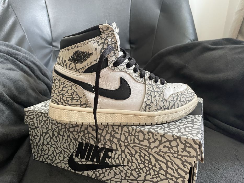 Air Jordan 1  Retro High OG White Cement