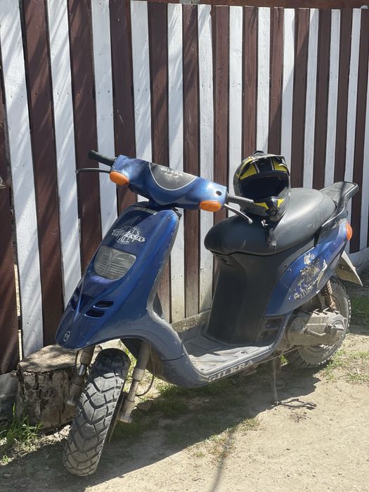 Vand scuter piaggio gilera de 70 cc in 2 t