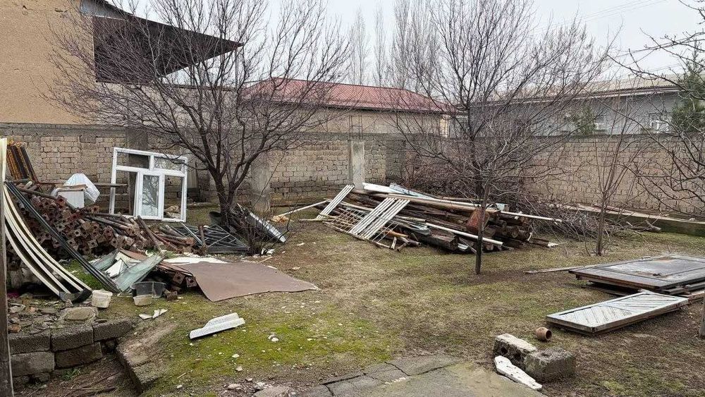 Продаю 23 сотки ул Муйнакская  под застройку