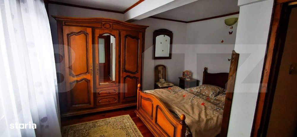 Resedinta cu destinatie de pensiune, 382mp utili si 1000mp teren, in S