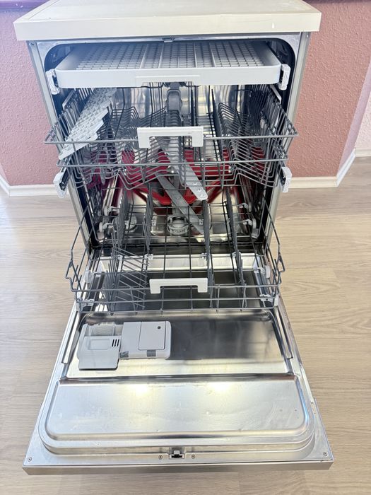 Съдомиална Maytag (части/ремонт)