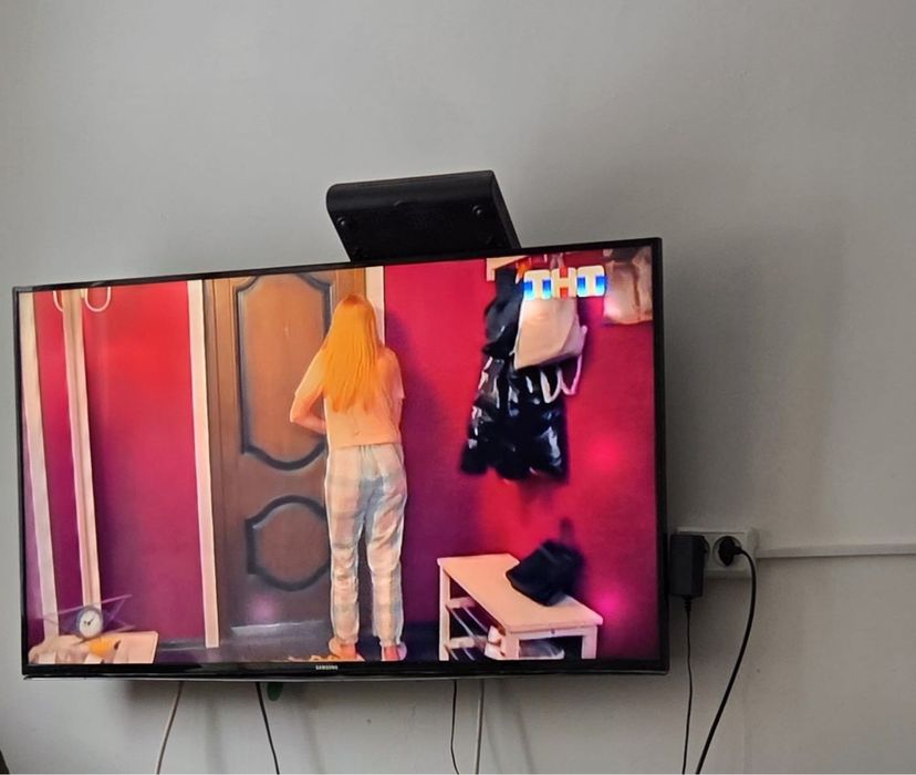 Продам телевизор