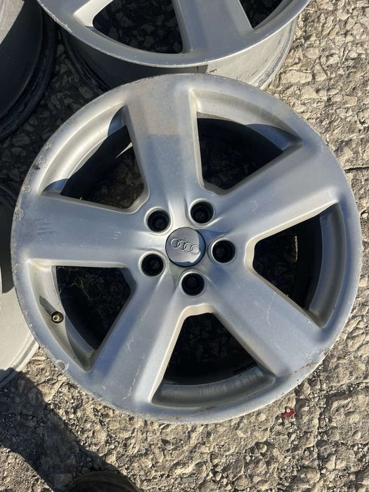 Джанти за Audi A4 A6 18” 5x112 57,1 8E0601025 et43 j8 оригинални