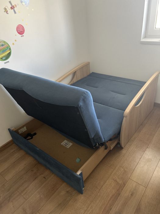 Canapea extensibilă 2 locuri (Fotoliu pat dublu) albastră, stare excelentă