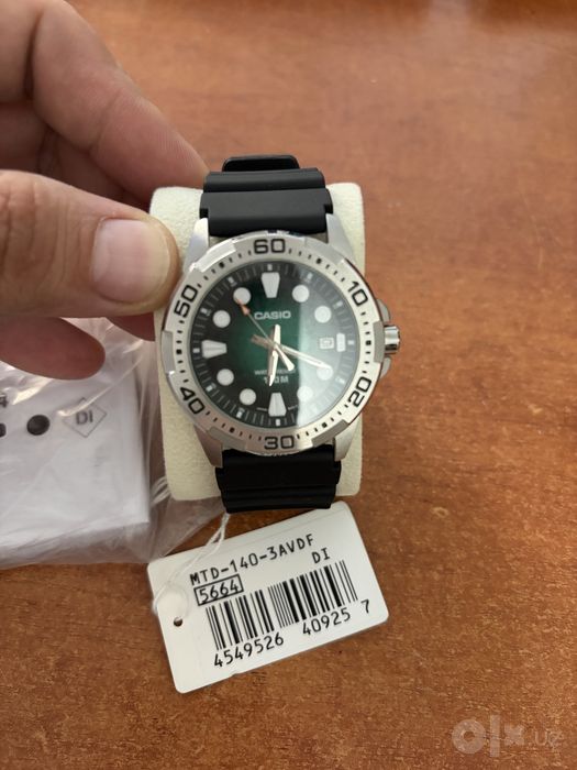 Casio MTD 140 часы почти новые