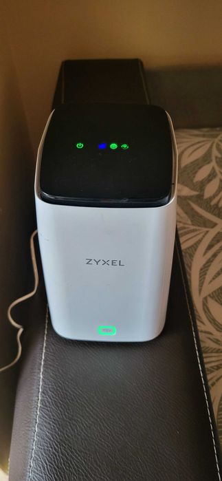 Zyxel 5G NR5103E 5G Wi-Fi Mesh  Router  deosebit liber de retea