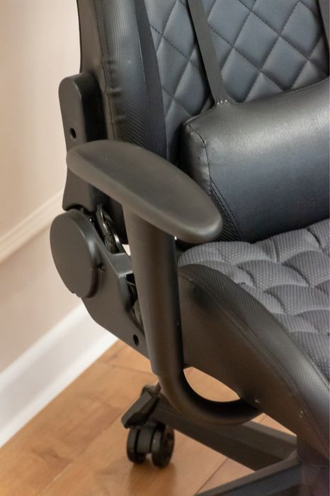 Компьютерное кресло Gamdias