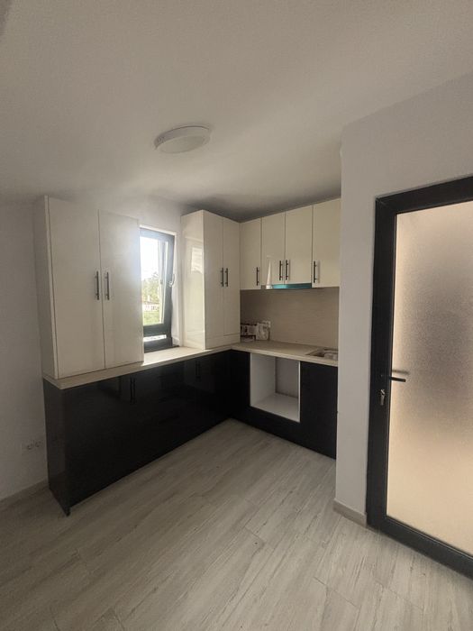 Vând ap. 2/3 cam bloc nou Pașcani