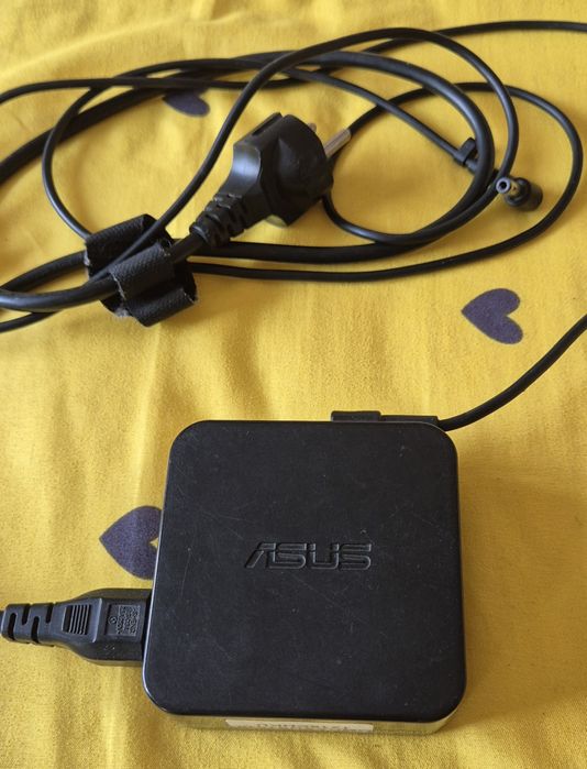 Laptop Asus 15.6"