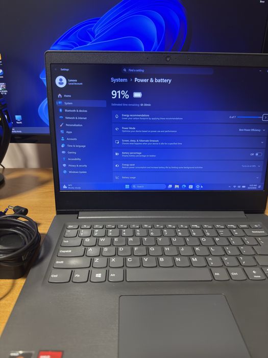 Laptop Lenovo V14, Ryzen 3 3250U, 12GB RAM, 256GB