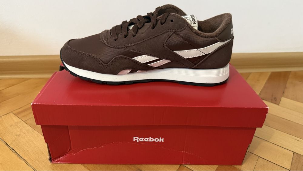 Reebok мъжки нови и кутия