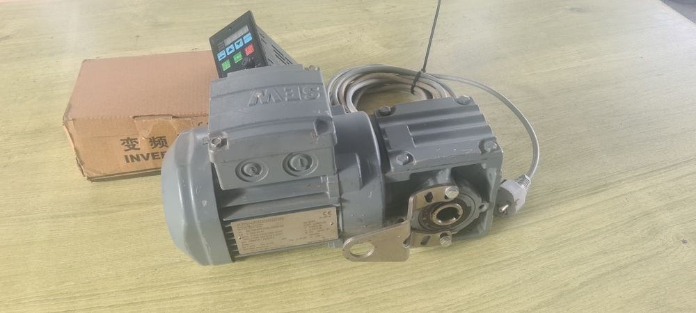 Motor cu reductor cazan țuică palinca, proțap, etc