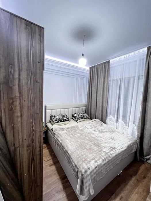 Продаётся  Кушбеги  Улучшенька 2в3/5/5  евро  ремонт с мебелью !!!