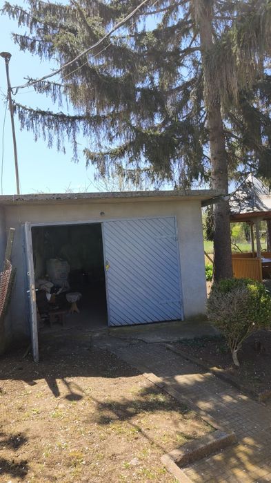 Продава се Къща в с. Прибой, Област Перник - 60 кв.м за 935 €/кв.м - Снимка #15