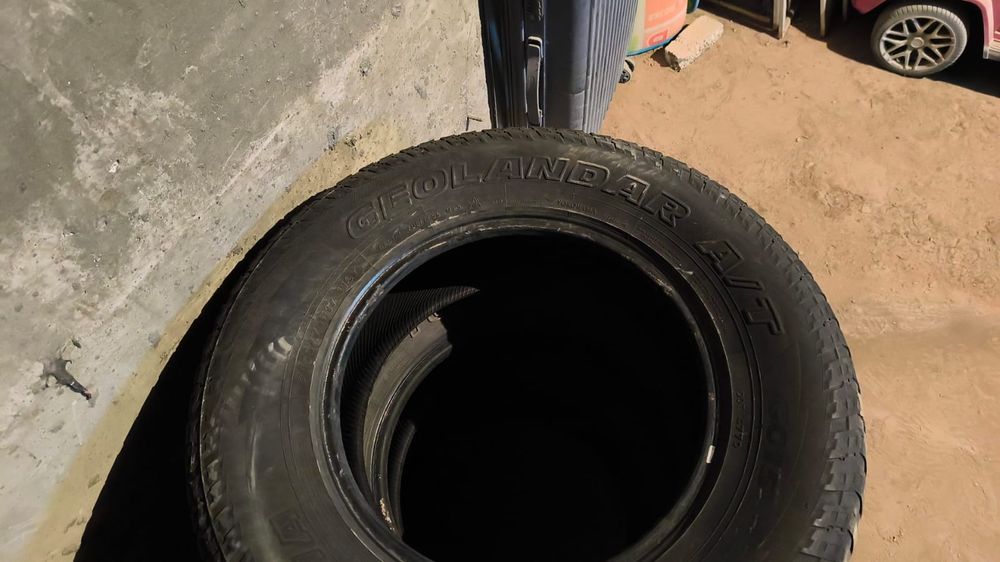 Продам шины летниее 17 размер  недорого