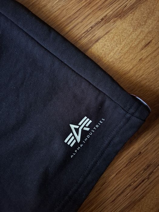 Alpha Industries мъжки къси панталонки M размер.